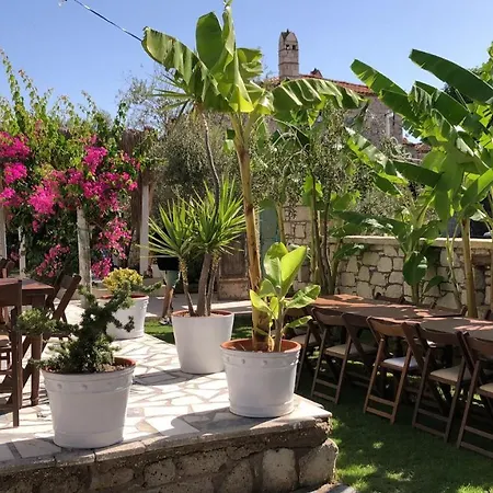 Temucin Hotel