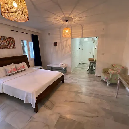 Temucin Hotel 2*